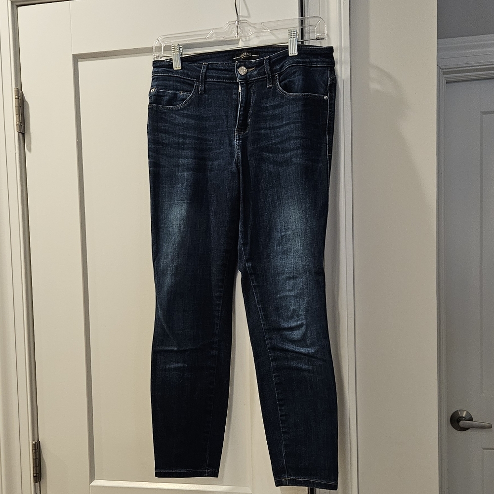 Women's Guess Capri jeans